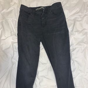 black high waisted skinny cropped jeans